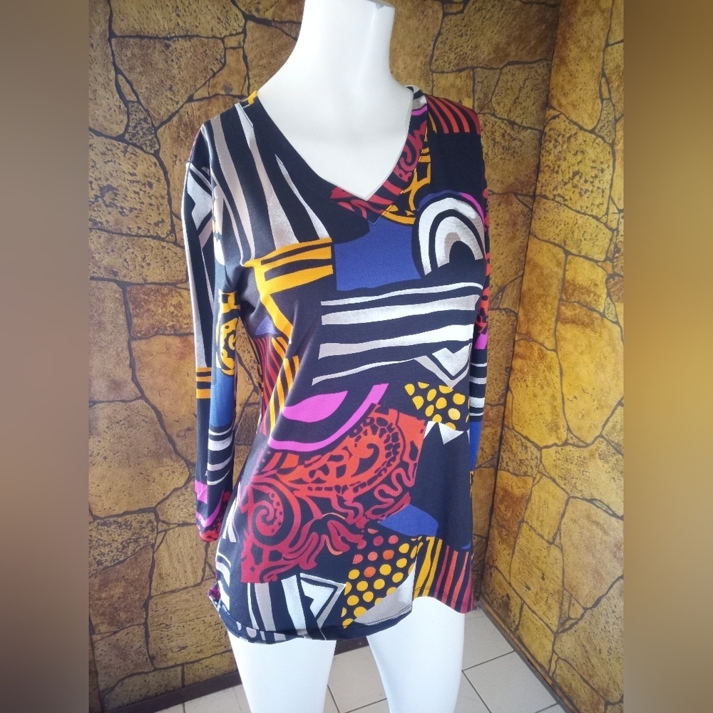 Abstract Patterned Long Sleeve Women's Top